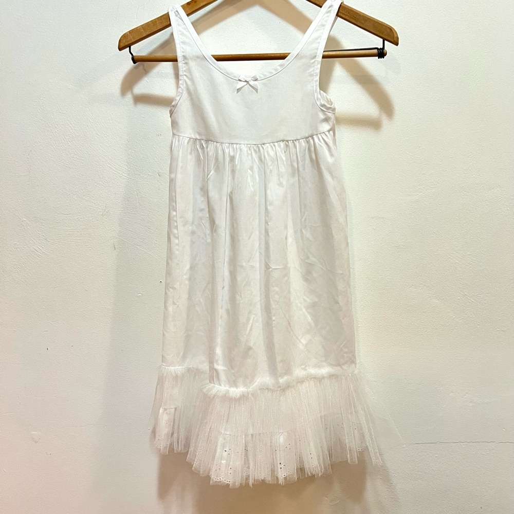 Girls white slip 6x adjustable strap little girls